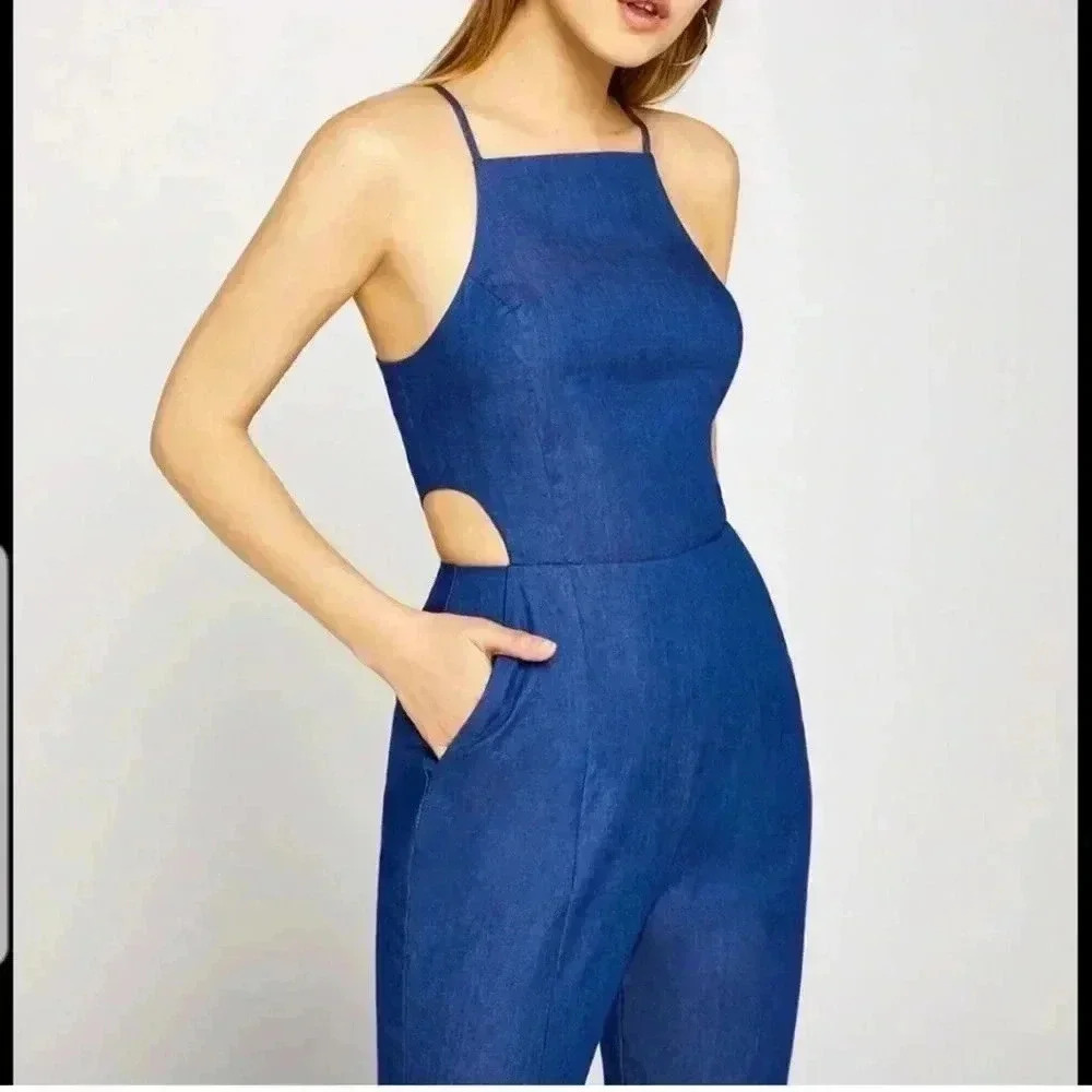 BCBGeneration womens Denim Cropped Flare JumpsuitJumpsuit brand new